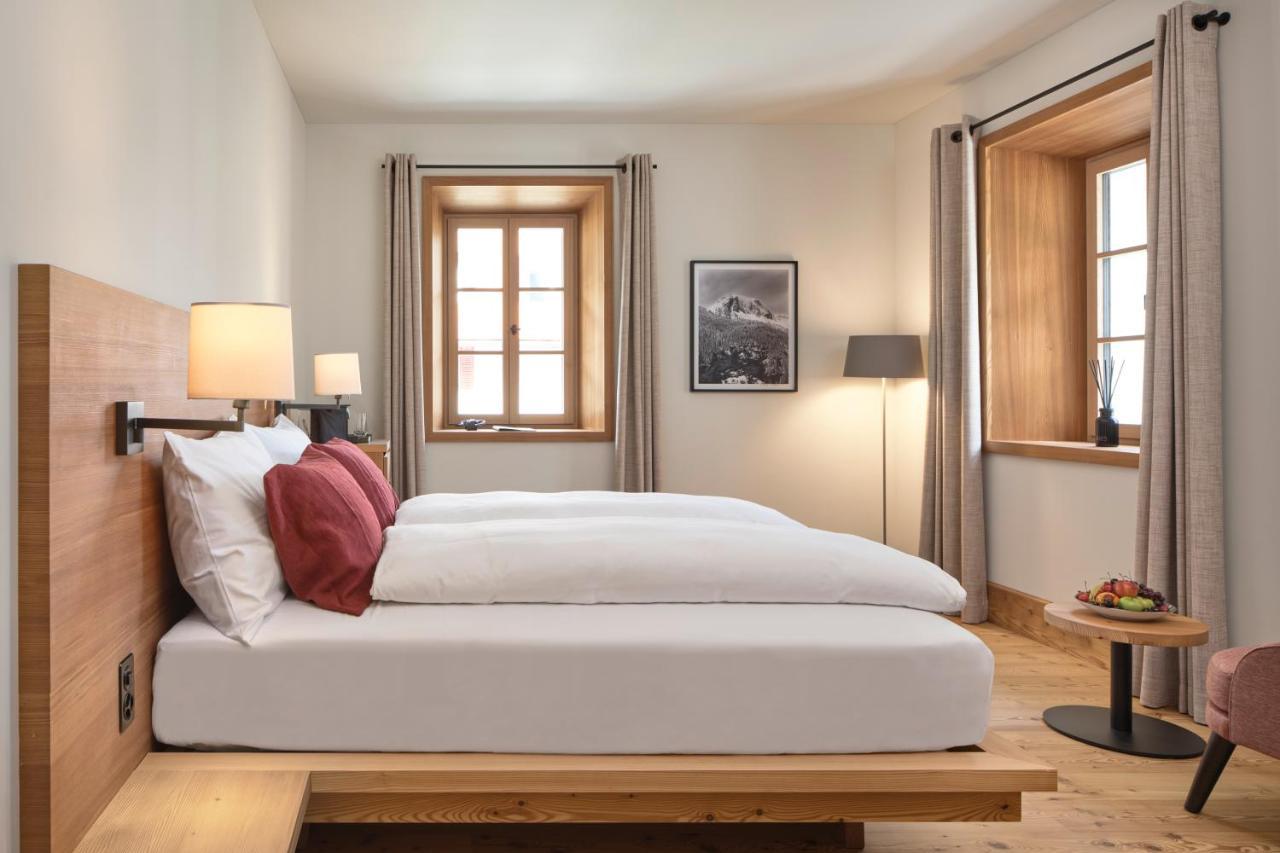 Hotel Post Andeer Eksteriør billede